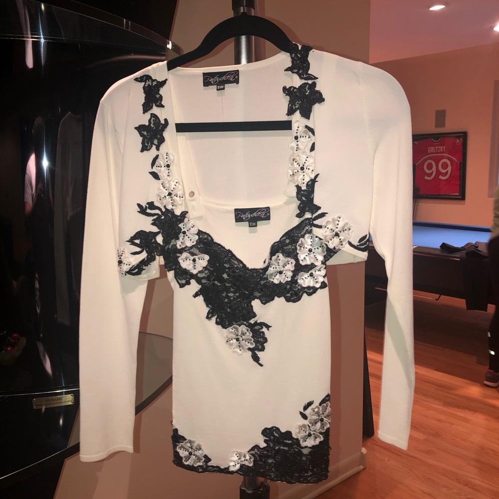 White shirt and jacket set!
